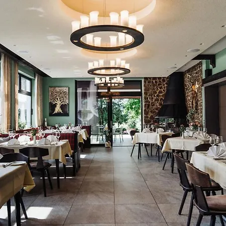 Klosterwald 3*